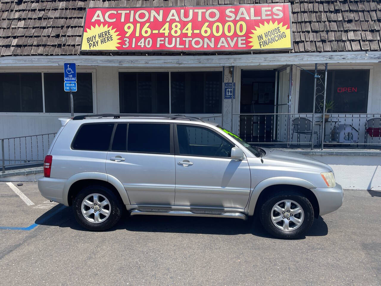 2002 TOYOTA Highlander