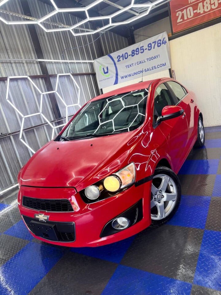 2016 CHEVROLET Sonic