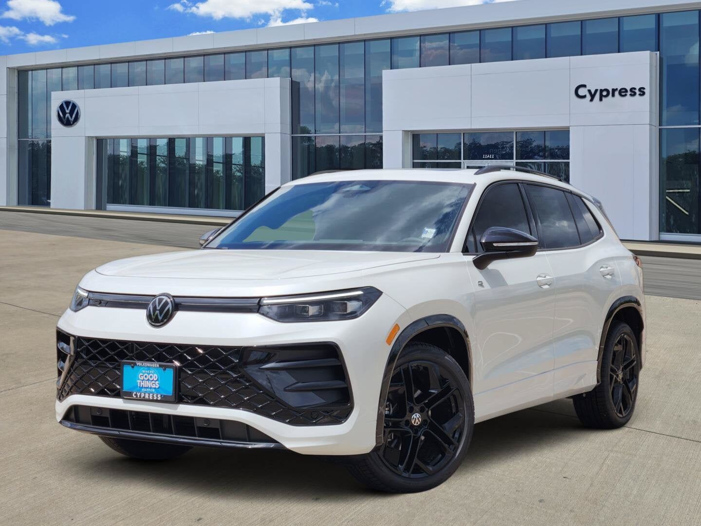 2026 VOLKSWAGEN Tiguan
