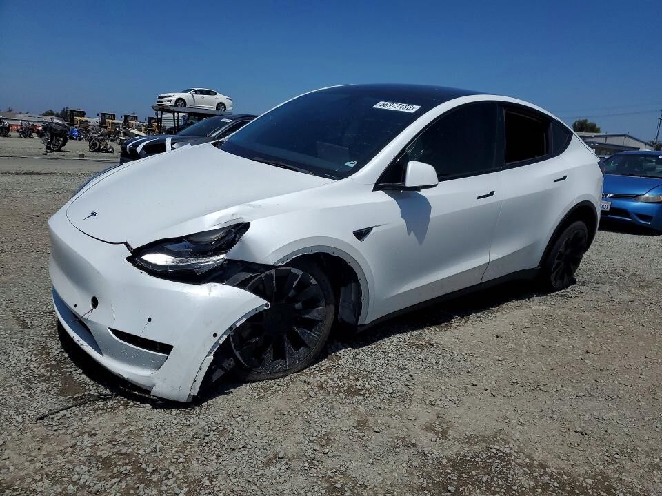 2022 TESLA Model Y