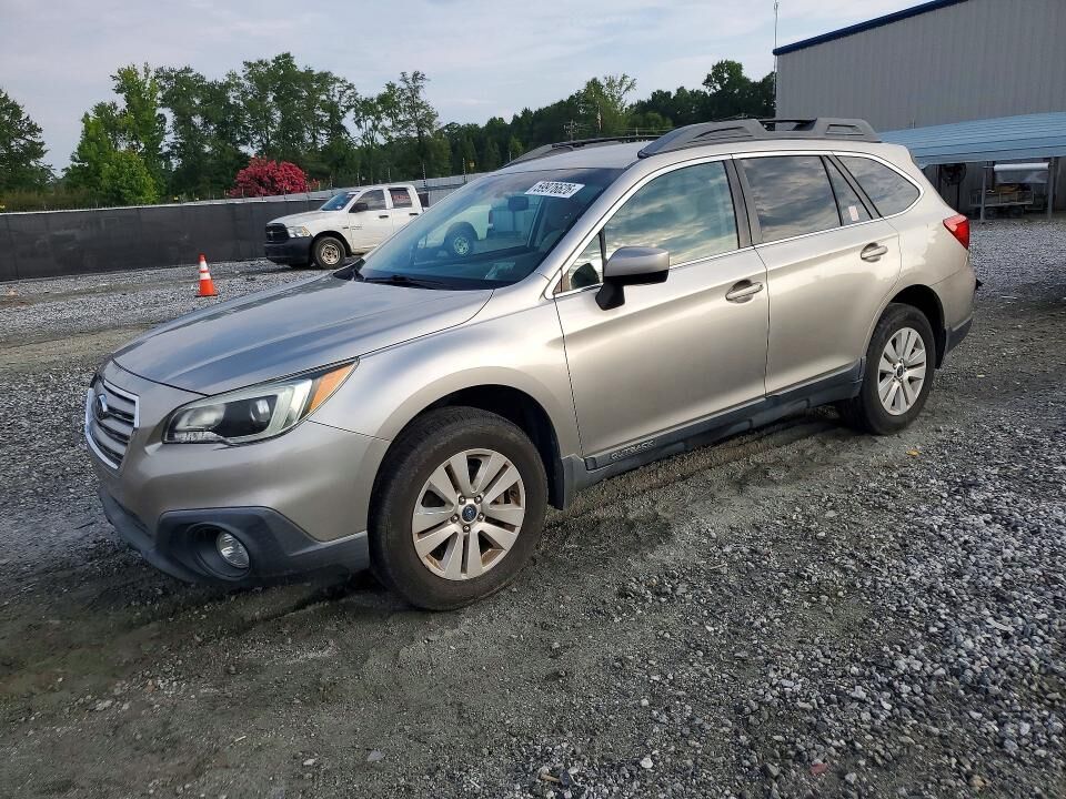 2016 SUBARU Outback
