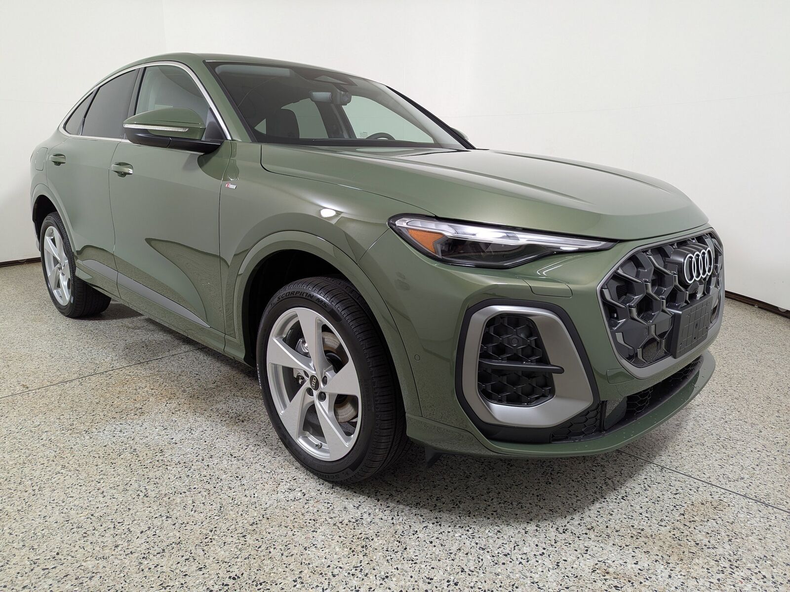 2026 AUDI SQ5