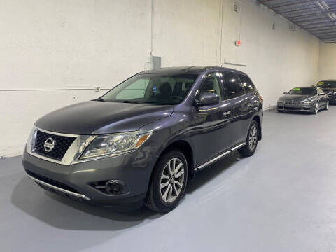 2014 NISSAN Pathfinder