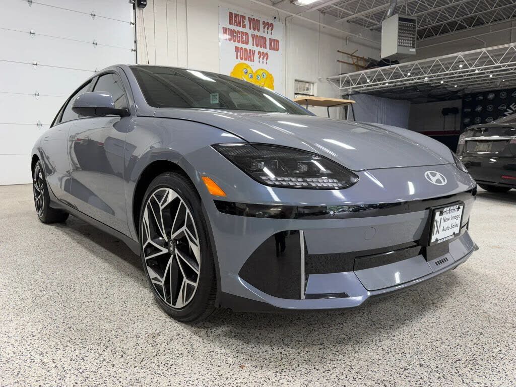 2025 HYUNDAI Ioniq 6