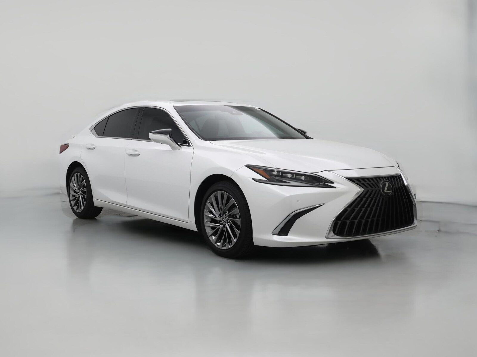 2025 LEXUS ES