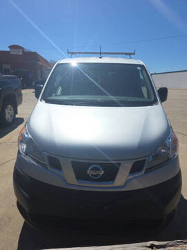 2015 NISSAN NV200