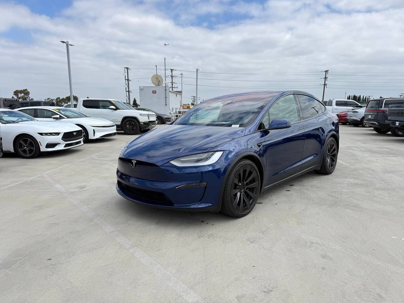 2023 TESLA Model X