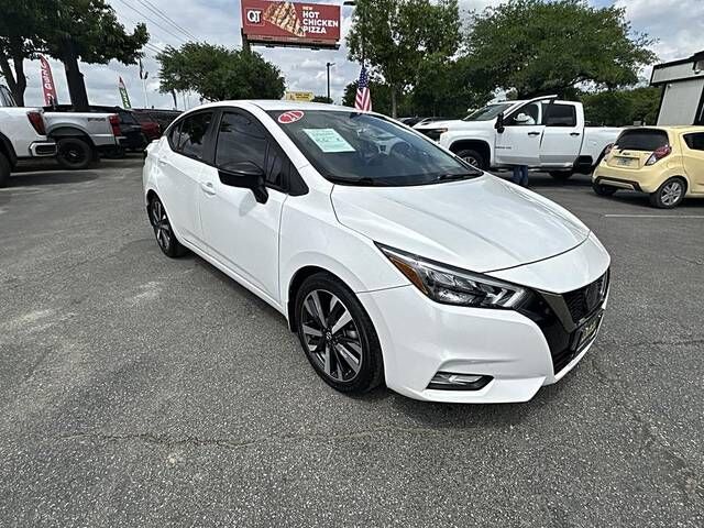 2021 NISSAN Versa