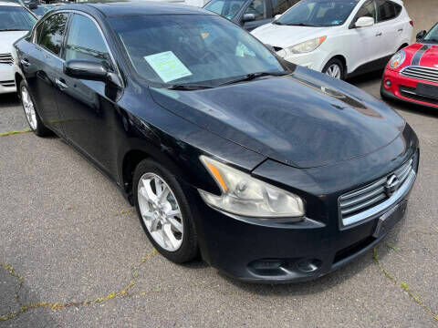 2014 NISSAN Maxima