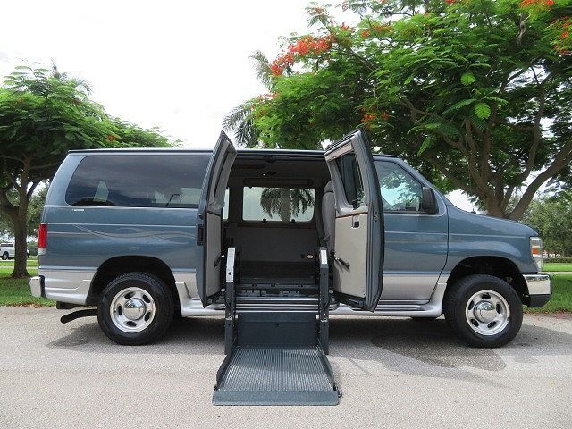 2012 FORD E-150