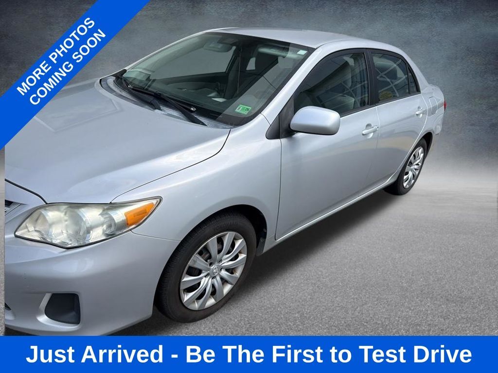 2013 TOYOTA Corolla
