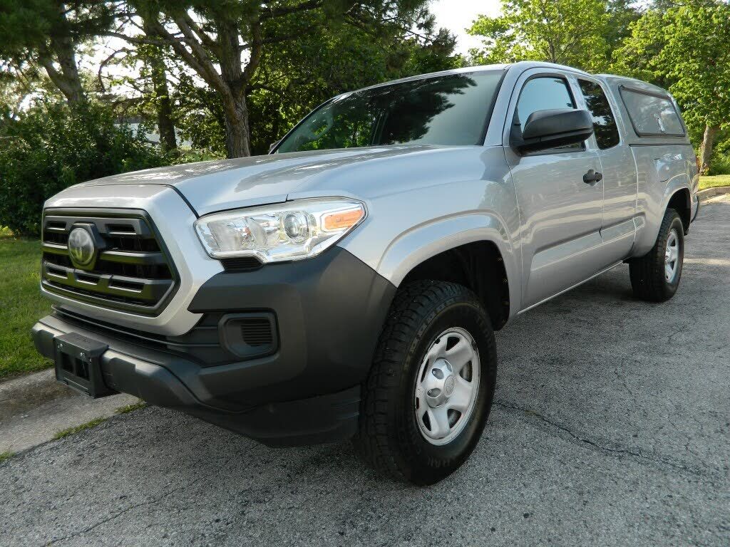 2019 TOYOTA Tacoma