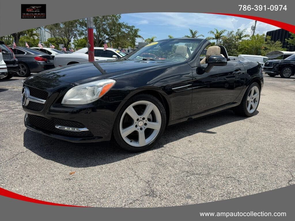 2015 MERCEDES-BENZ SLK-Class
