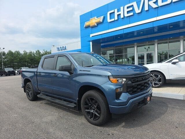 2024 CHEVROLET Silverado
