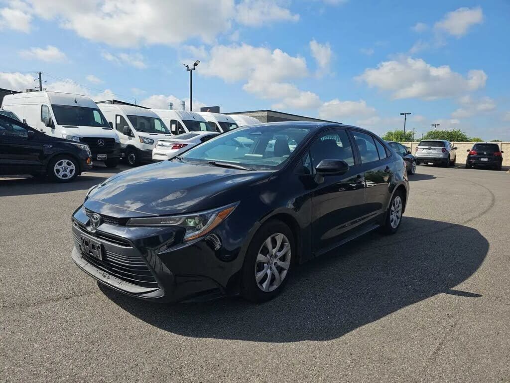 2024 TOYOTA Corolla