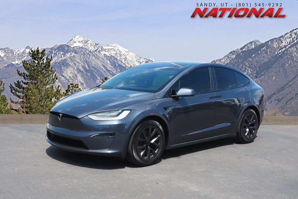 2023 TESLA Model X