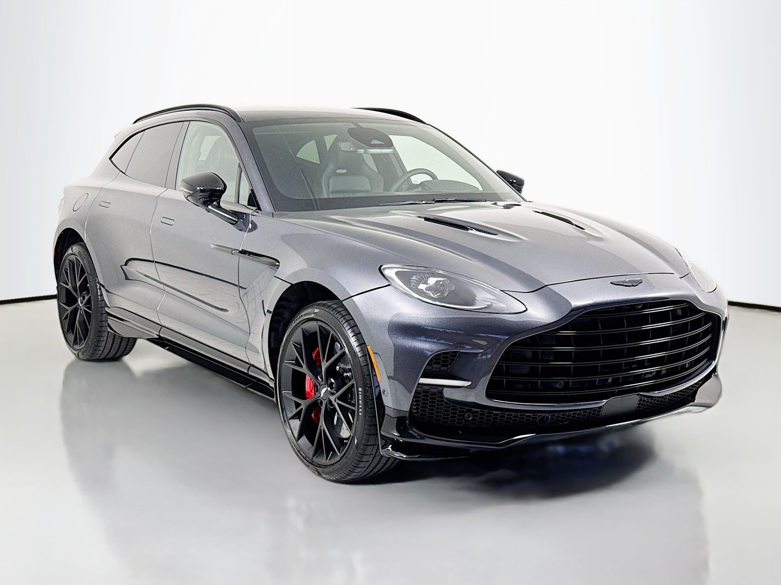 2026 ASTON MARTIN DBX