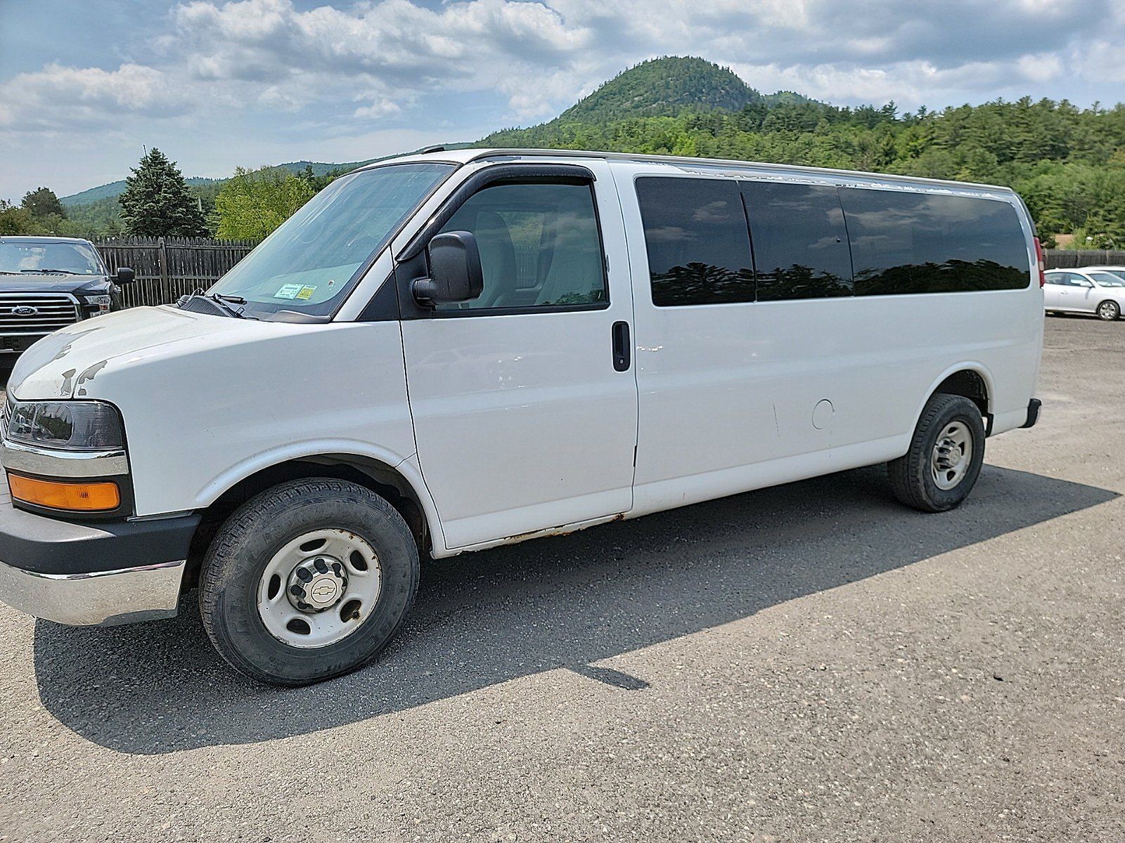 2011 CHEVROLET Express