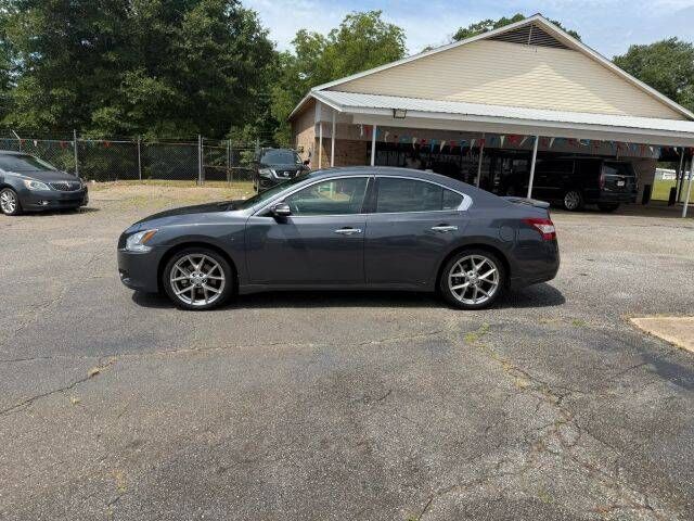 2010 NISSAN Maxima