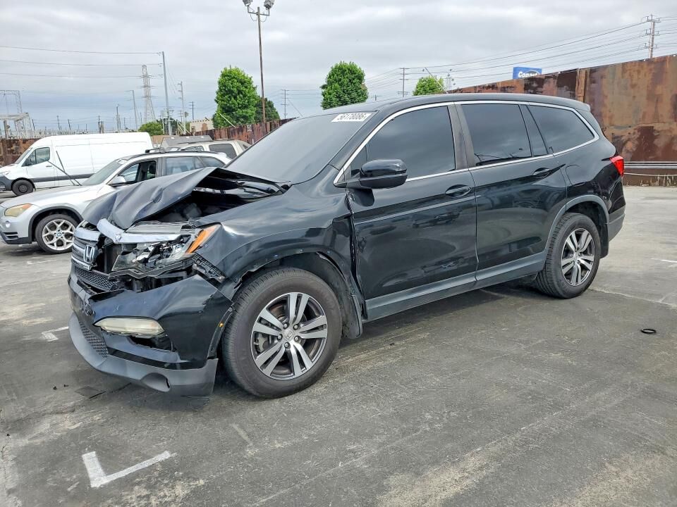 2017 HONDA Pilot