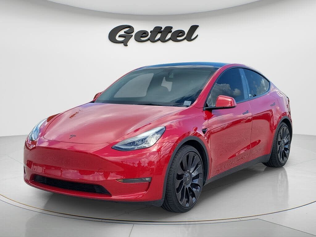 2023 TESLA Model Y