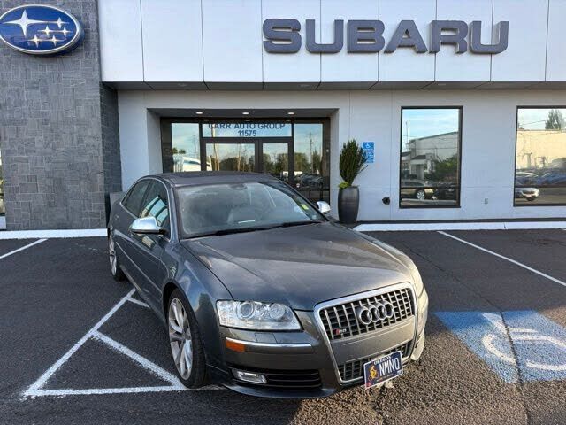 Audi S8