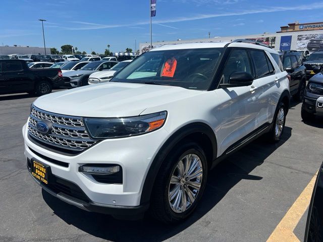 2022 FORD Explorer