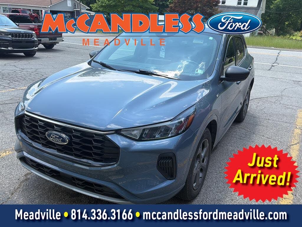 2024 FORD Escape