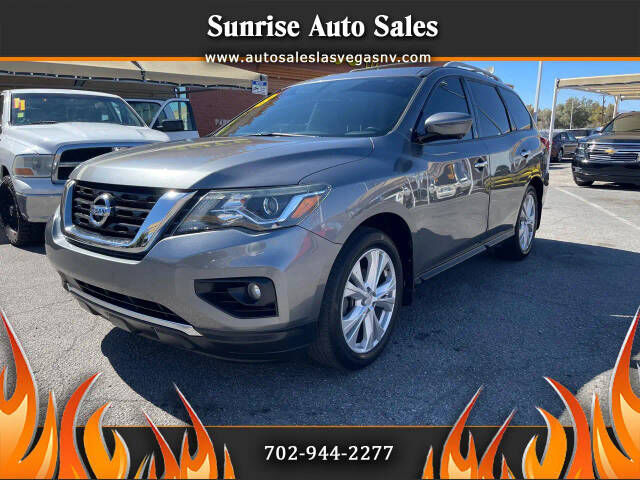 2018 NISSAN Pathfinder