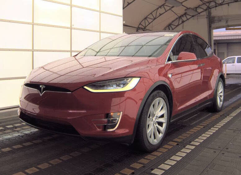 2018 TESLA Model X
