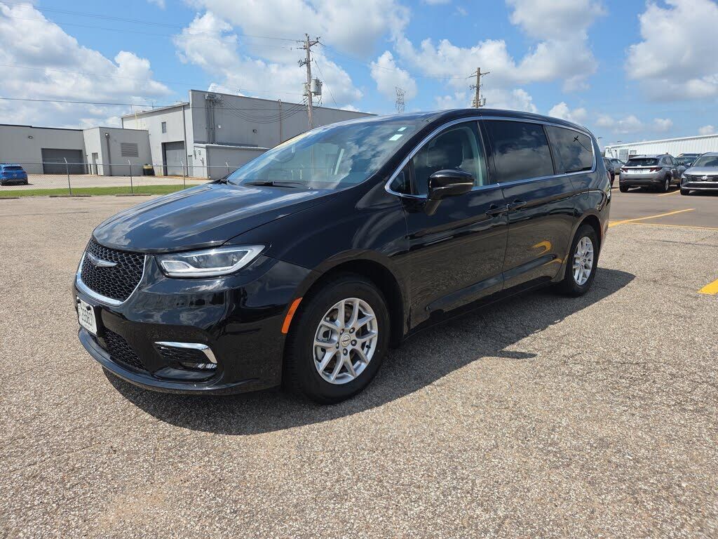 2024 CHRYSLER Pacifica
