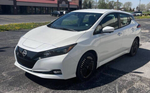 2023 NISSAN Leaf