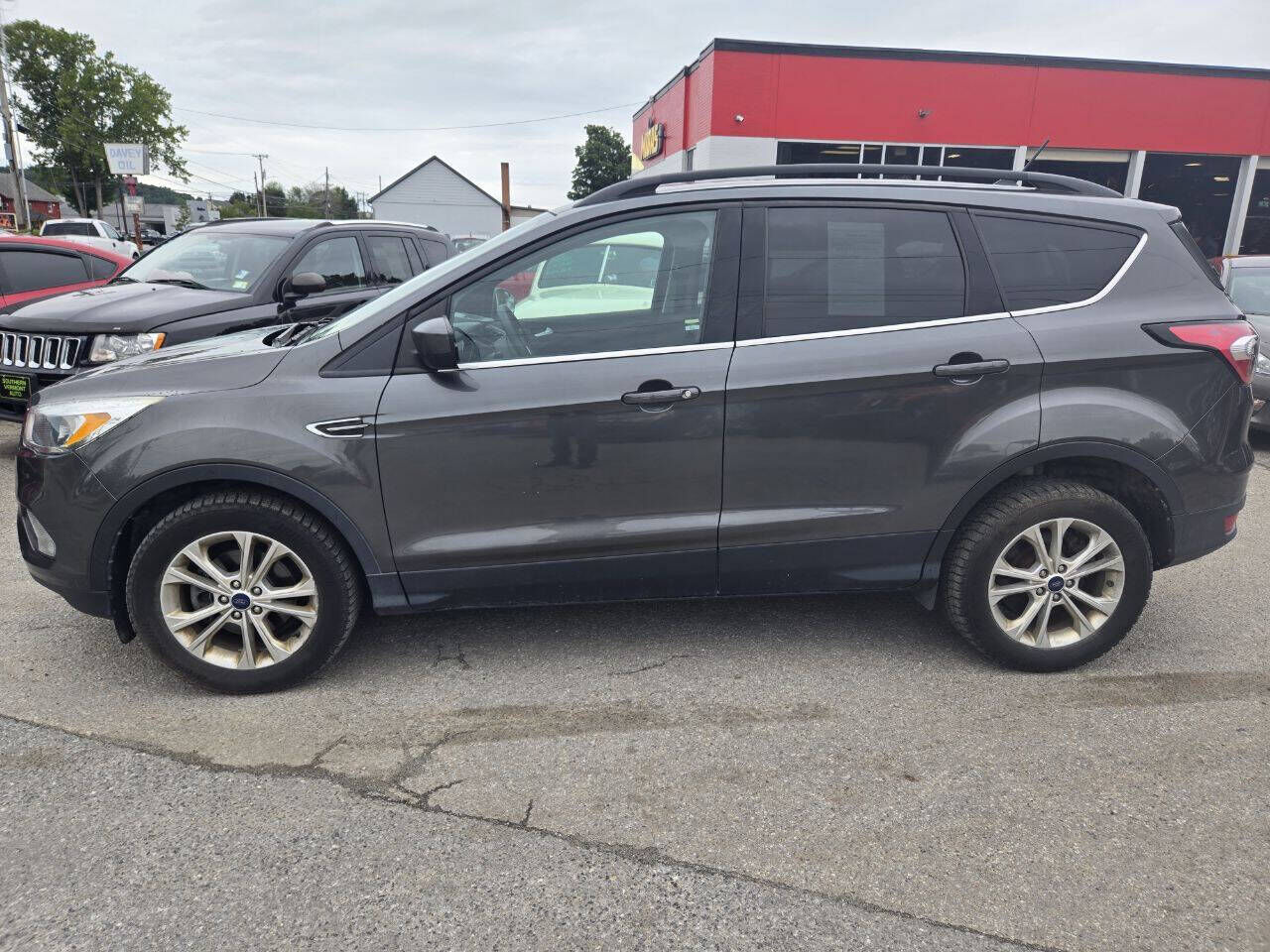 2018 FORD Escape