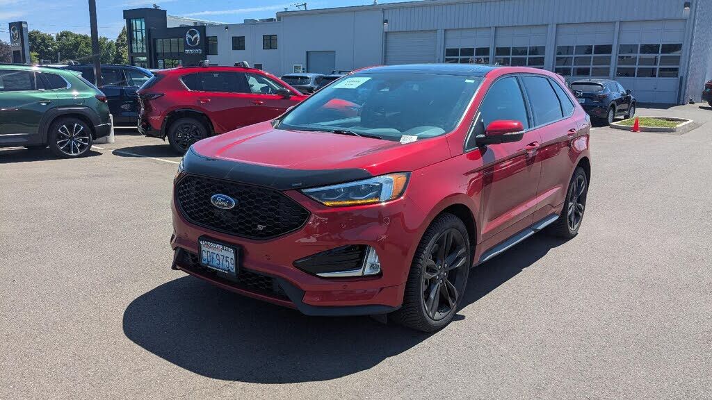 2022 FORD Edge