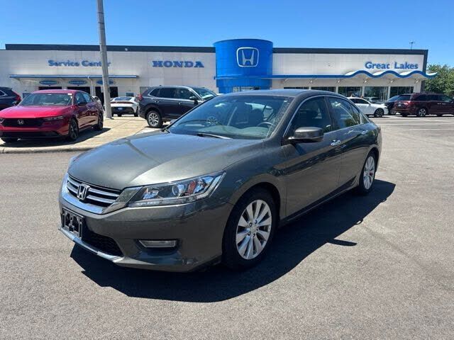 2013 HONDA Accord