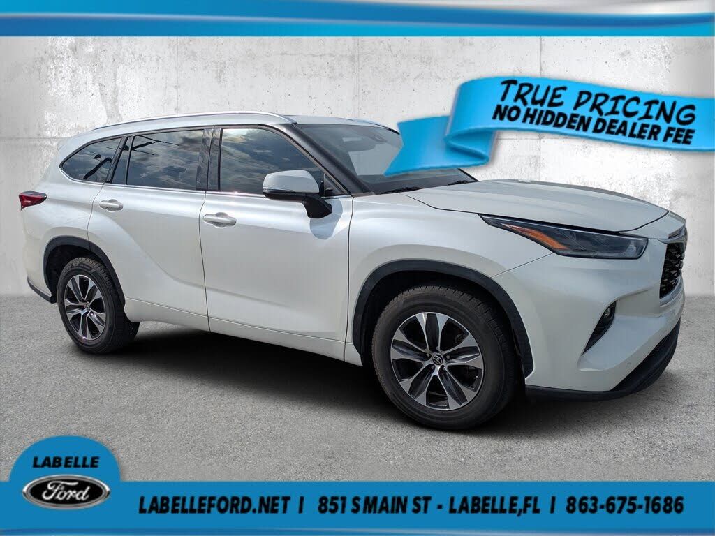 2021 TOYOTA Highlander