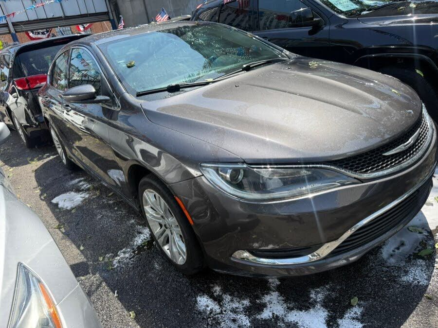 2015 CHRYSLER 200