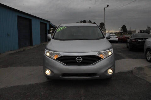 2013 NISSAN Quest