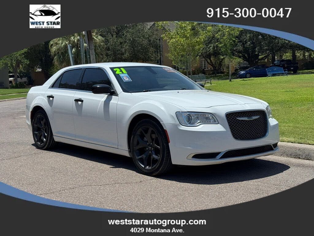 2021 CHRYSLER 300