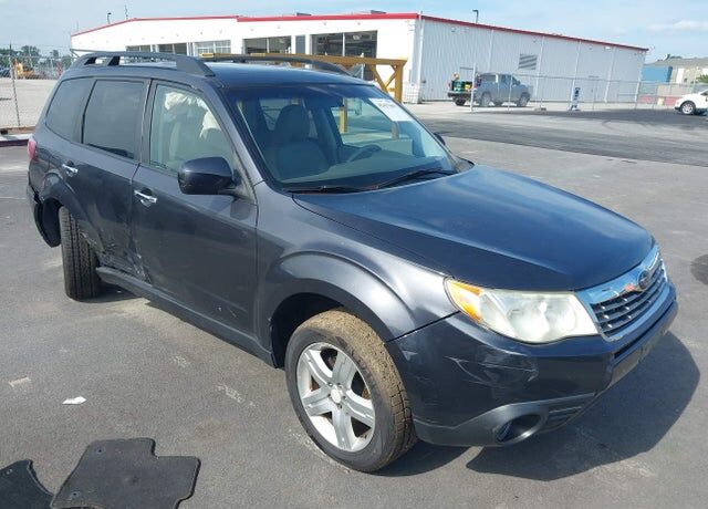 2010 SUBARU Forester