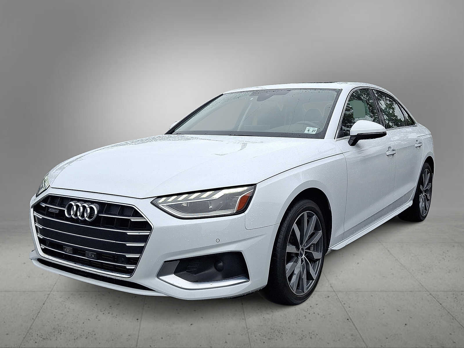 2022 AUDI A4