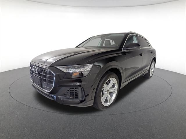 2023 AUDI Q8