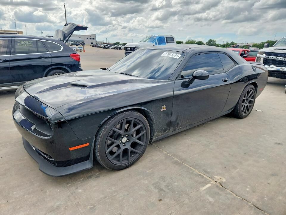 2016 DODGE Challenger