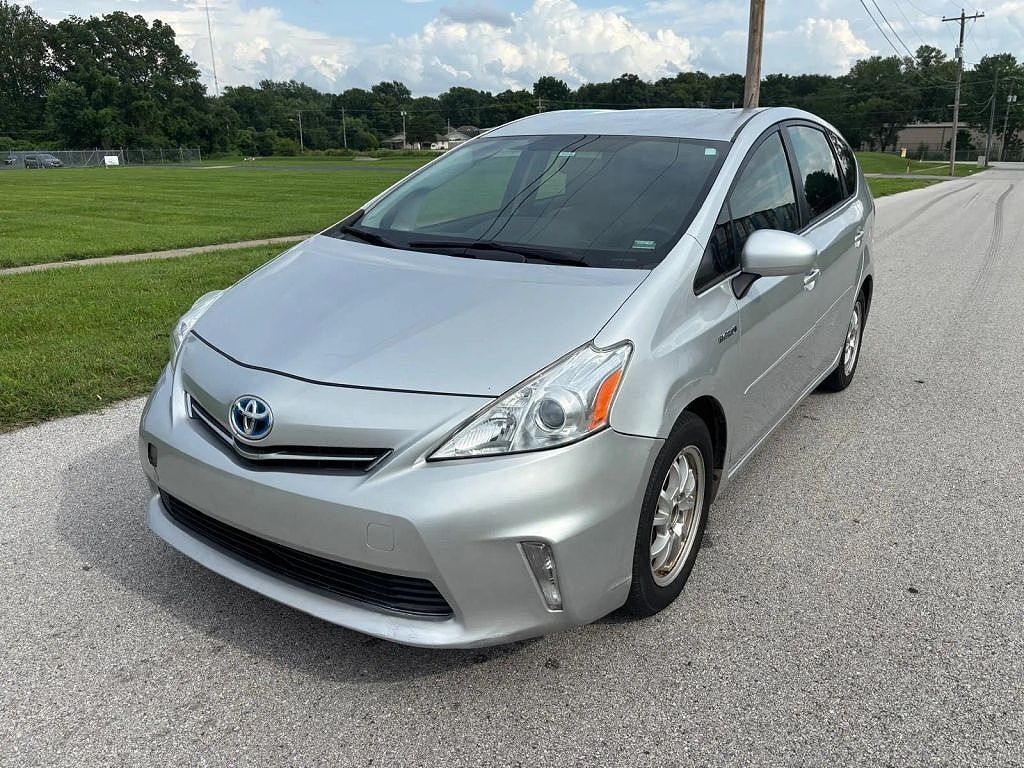 2013 TOYOTA Prius