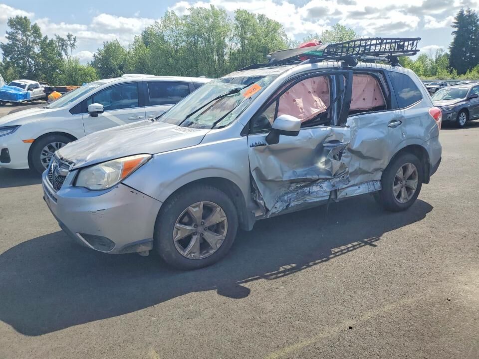 2014 SUBARU Forester