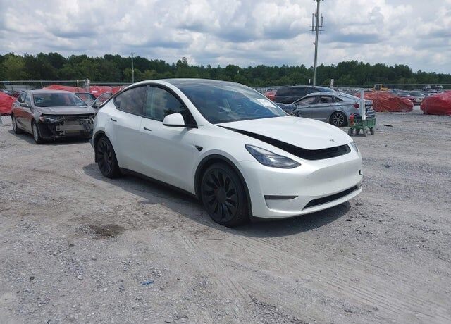 2022 TESLA Model Y