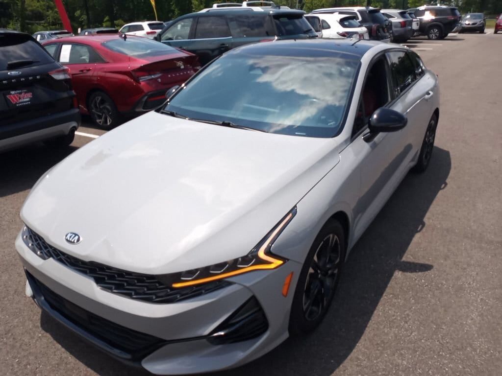 2021 KIA K5