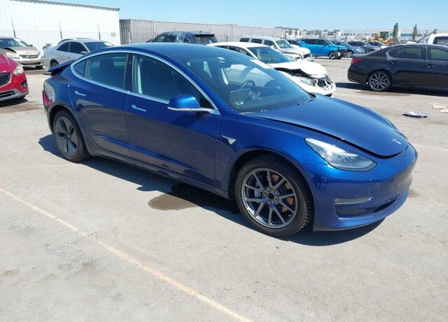 2019 TESLA Model 3