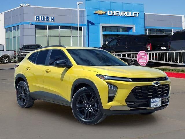 2025 CHEVROLET Trax