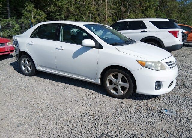 2013 TOYOTA Corolla